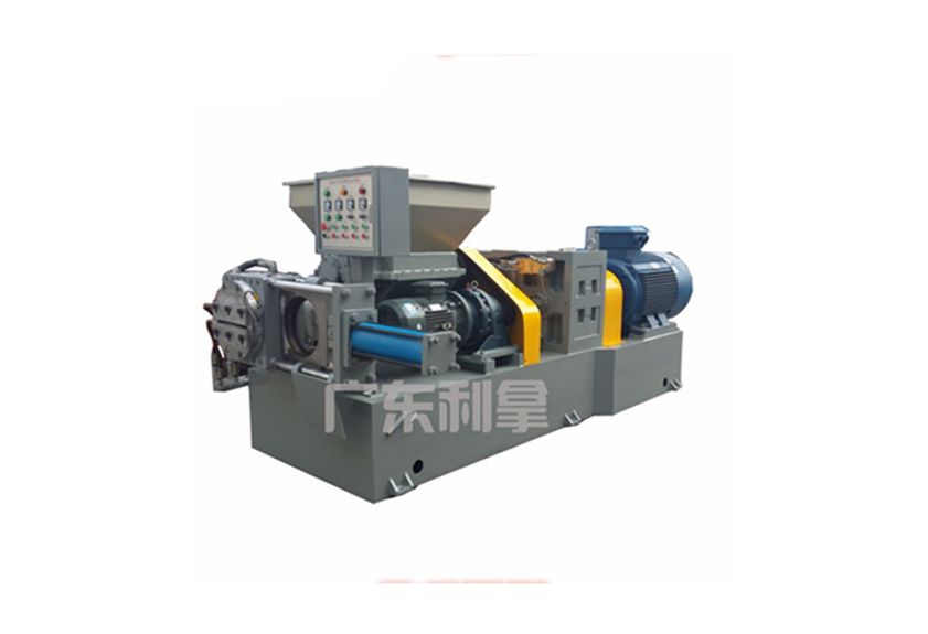 廣東利拿:引領低溫橡膠過濾出片機、橡膠出片擠出機、電線電纜圧...-2