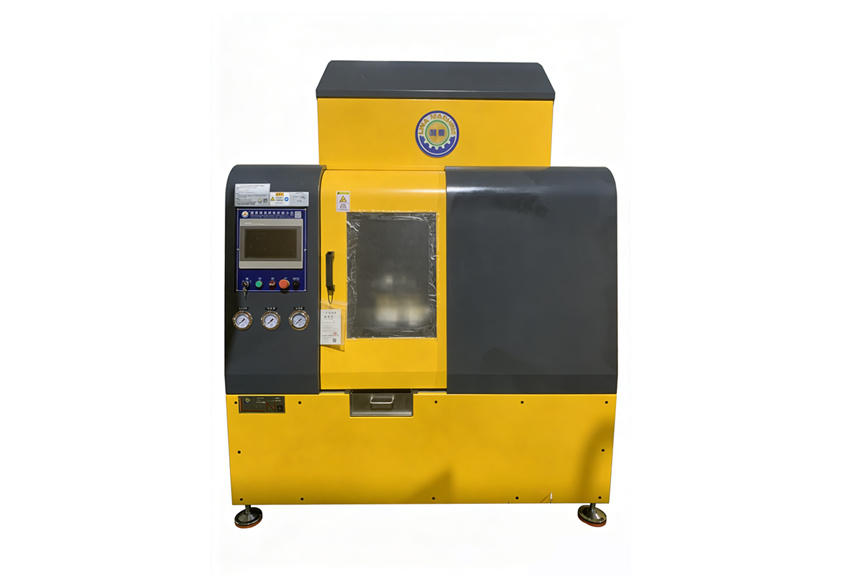 利拿實(shí)業(yè)嚙合型轉(zhuǎn)子的密煉機(jī)